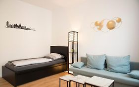 Schöne Ferienwohnung 78m2, 3 Schlafzimmer, 2 Bäder, Zentrumnah, 1OG